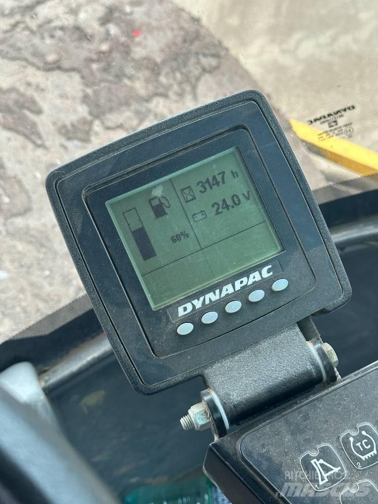 Dynapac CA 3500 D 振動ローラ