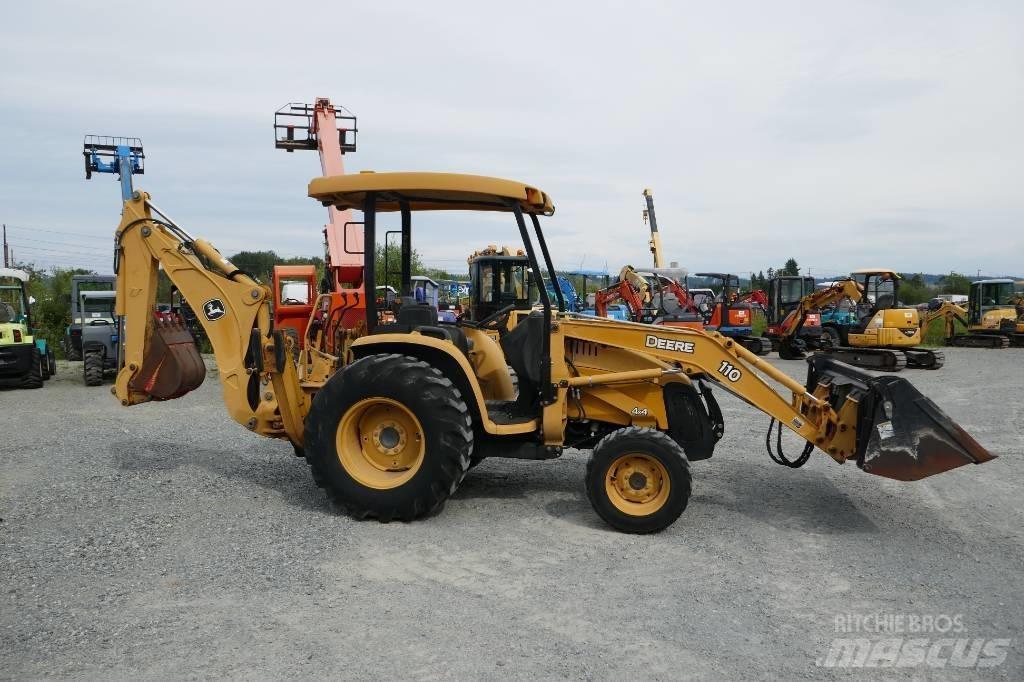 DEERE 110 バックホーローダー