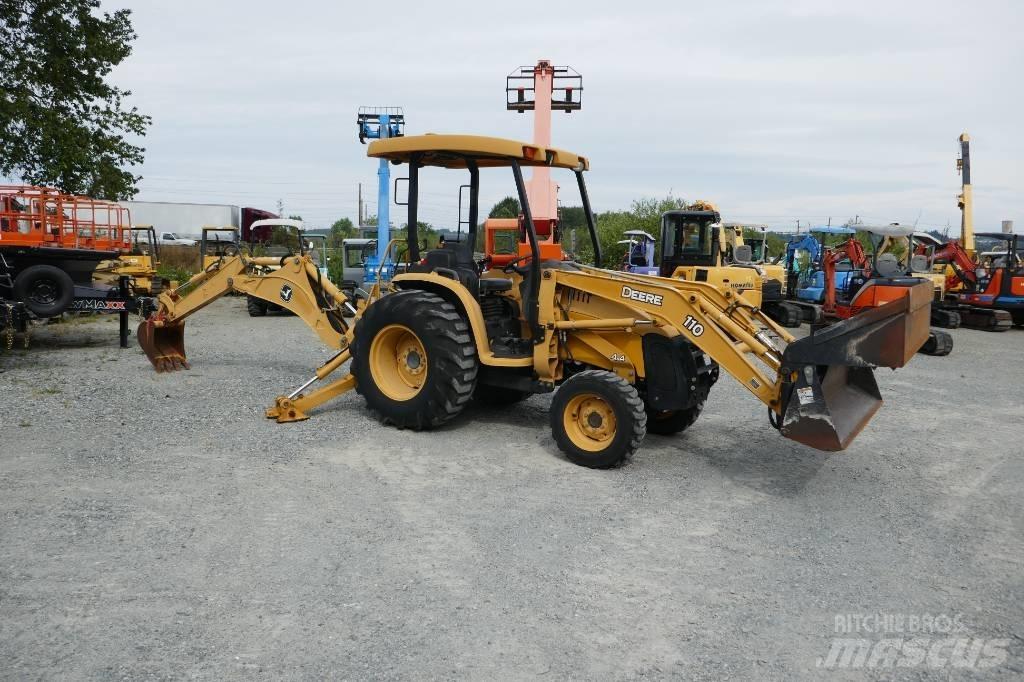 DEERE 110 バックホーローダー