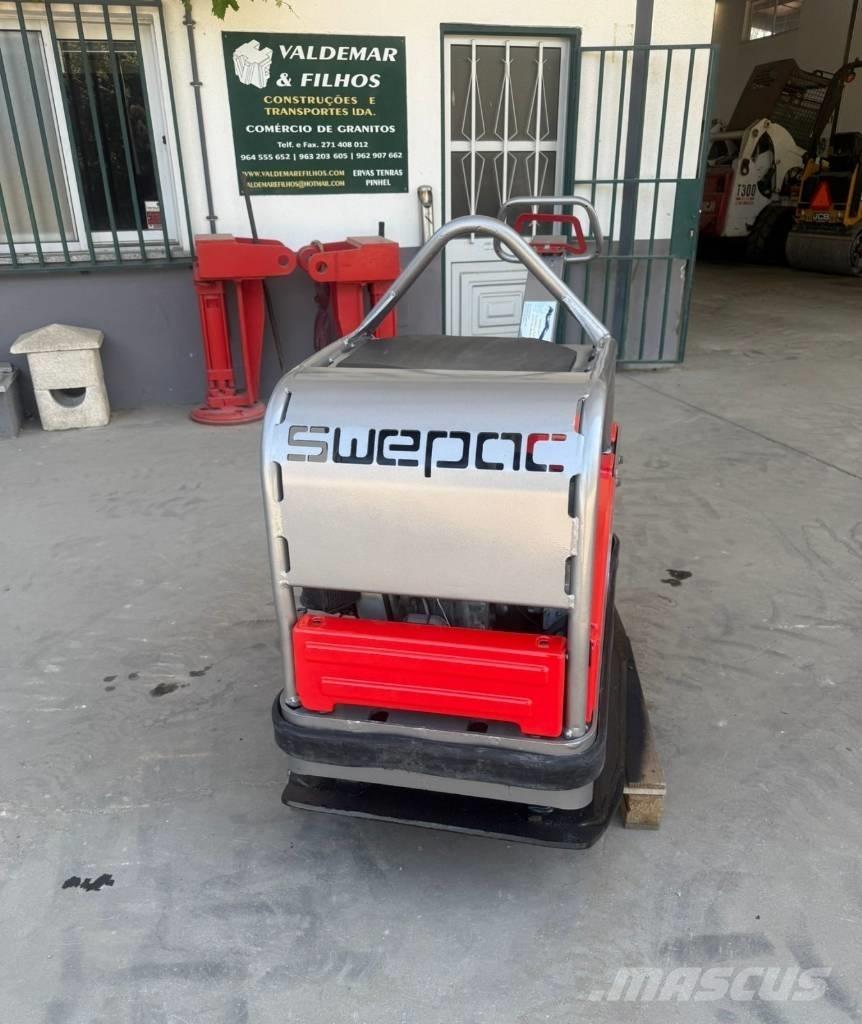 Swepac FB 450, 450Kg プレートコンパクター