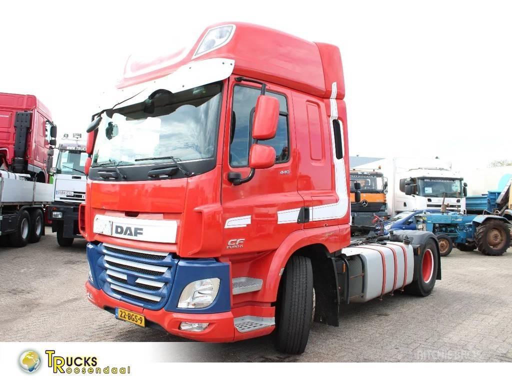 DAF CF 440 + EURO 6 + 中古トラクターヘッド | トレーラーヘッド