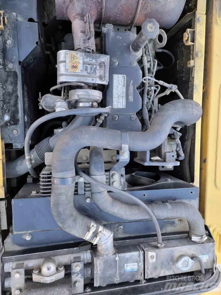 Komatsu PC180 LC-7EO 大型油圧ショベル12t以上（パワーショベル・ユンボ）