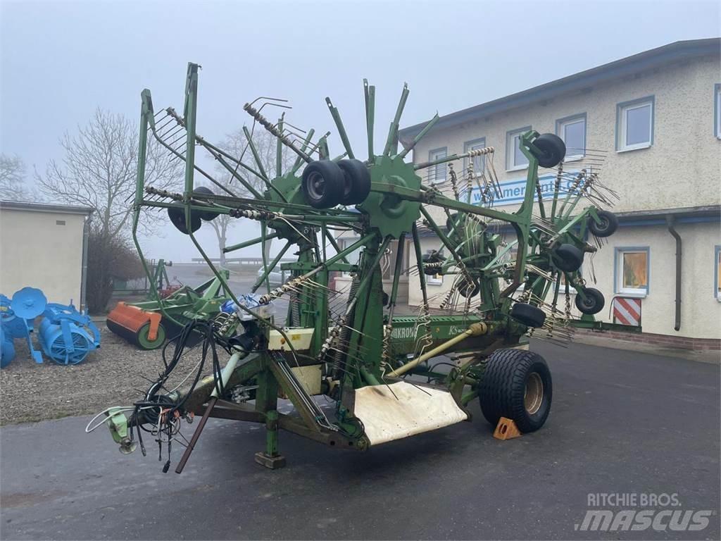 Krone KS 12.5 / 4x13 テッダー・テッダーレーキ