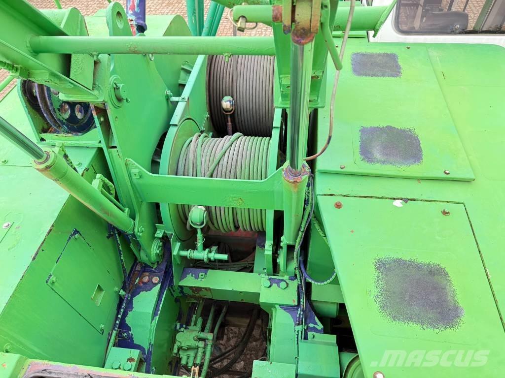 Kobelco BM 700 クローラクレーン