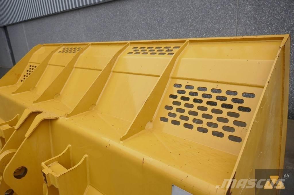 CAT 930 Bucket バケット