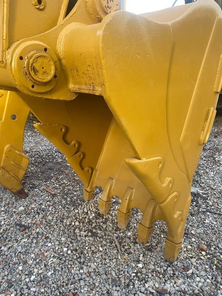 CAT 320 C L 大型油圧ショベル12t以上（パワーショベル・ユンボ）