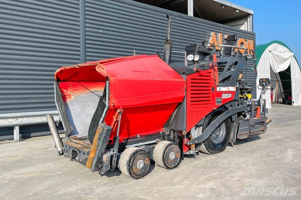 Bomag BF 300 P アスファルトフィニッシャ
