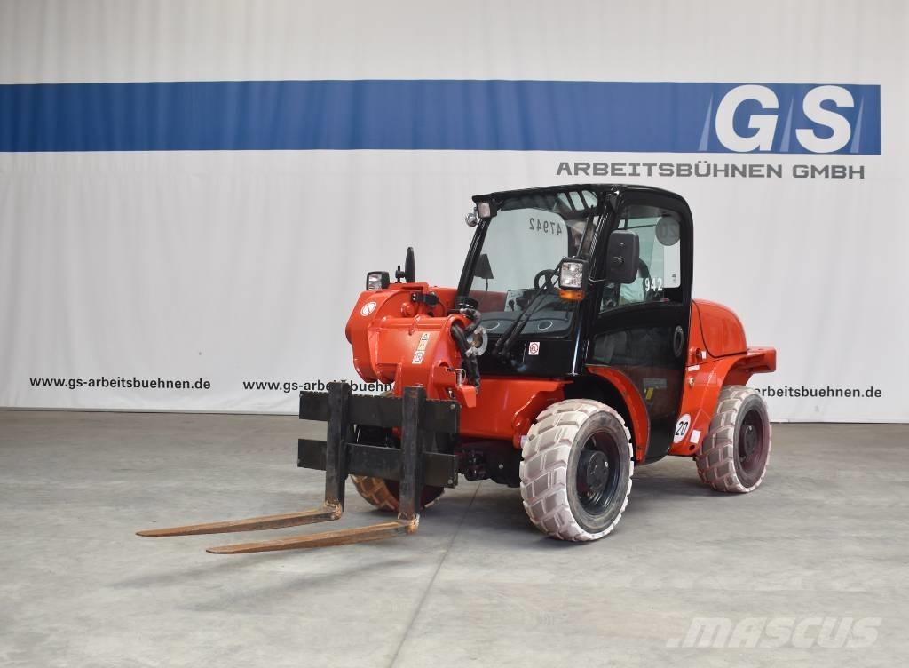 JCB 520-40 4WS テレスコーピックハンドラー