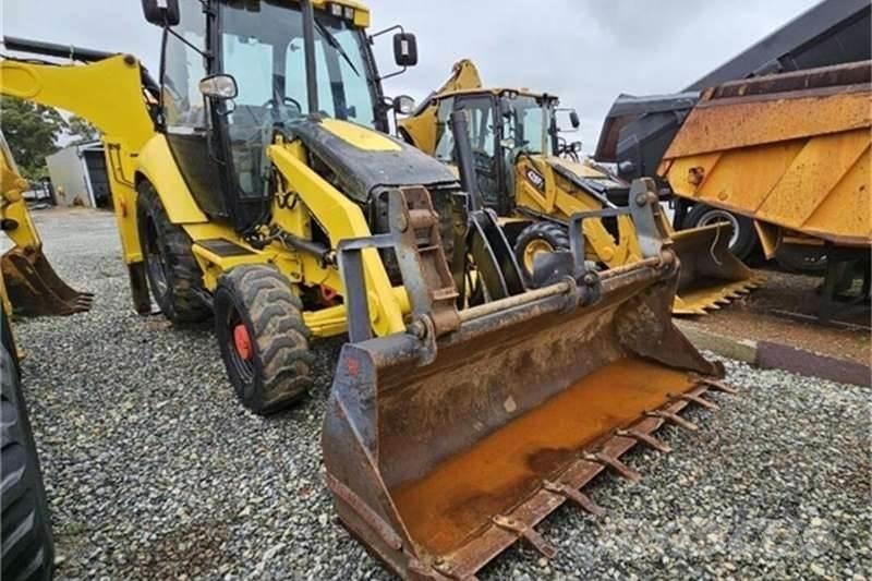 CAT 422E TLB バックホーローダー