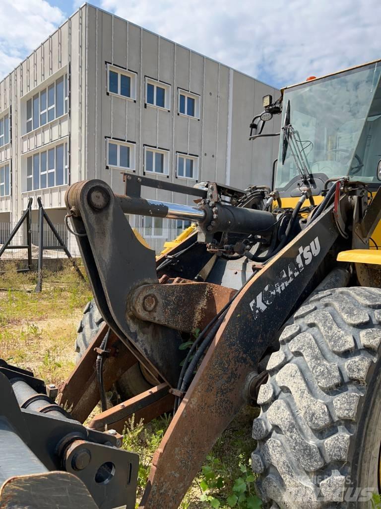Komatsu WA 250 PZ-6 ホイールローダー・タイヤショベル