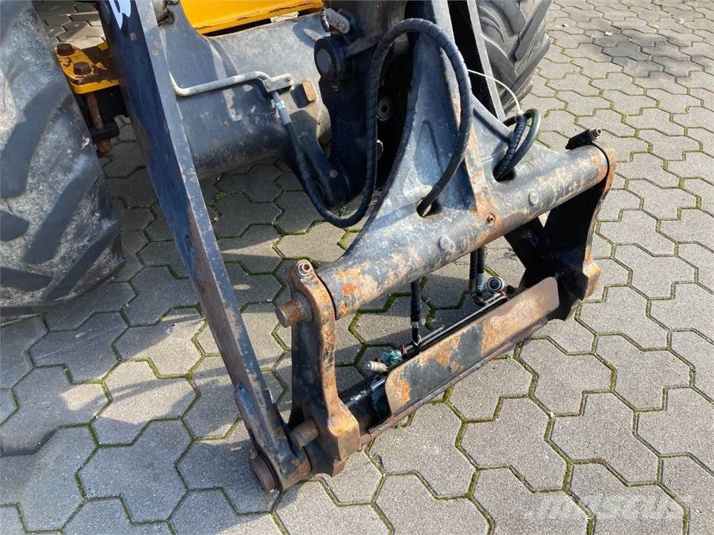 JCB 409 ホイールローダー・タイヤショベル