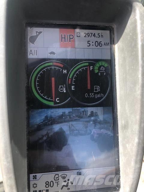 DEERE 245G LC 大型油圧ショベル12t以上（パワーショベル・ユンボ）