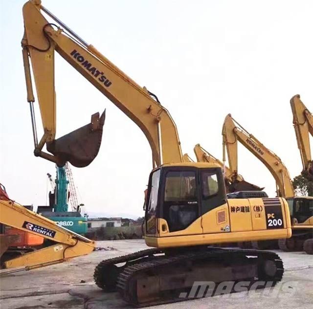 Komatsu pc200-7 大型油圧ショベル12t以上（パワーショベル・ユンボ）