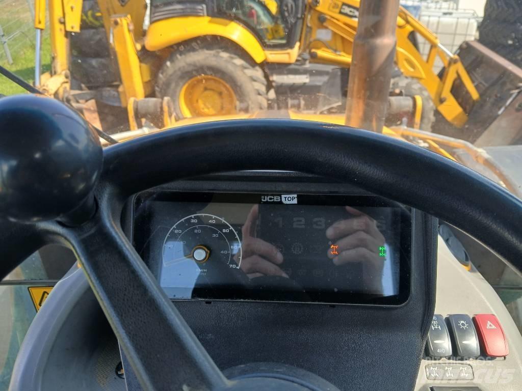 JCB 4 CX Pro バックホーローダー