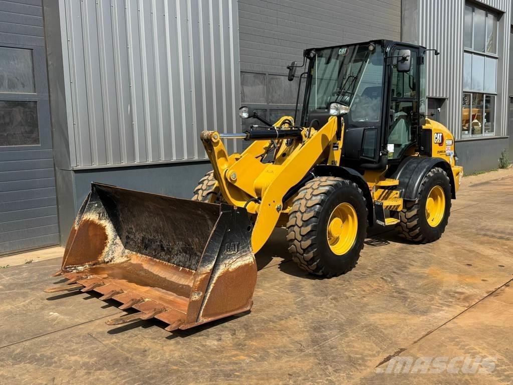CAT 908M ホイールローダー・タイヤショベル