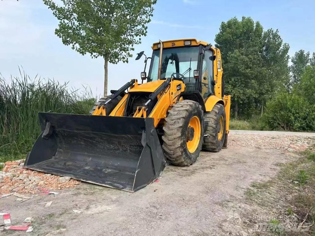 JCB 4 CX バックホーローダー