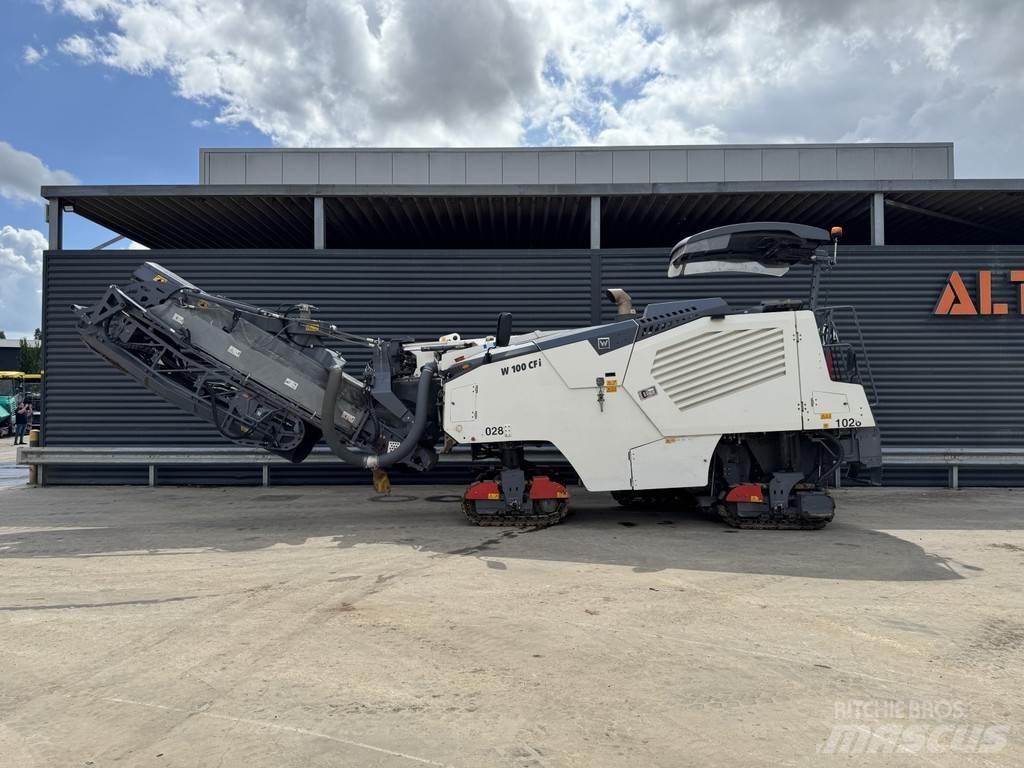 Wirtgen W 100 CFI アスファルトコールドミリングマシーン