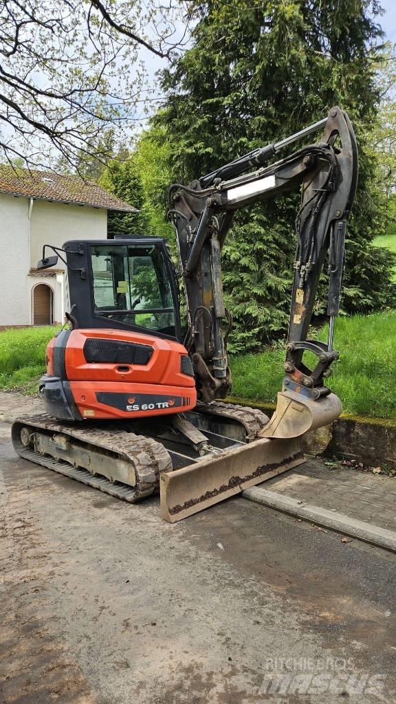 Eurocomach ES 60 TR 中型油圧ショベル 7ｔ-12ｔ（ユンボ・パワーショベル・バックホー）