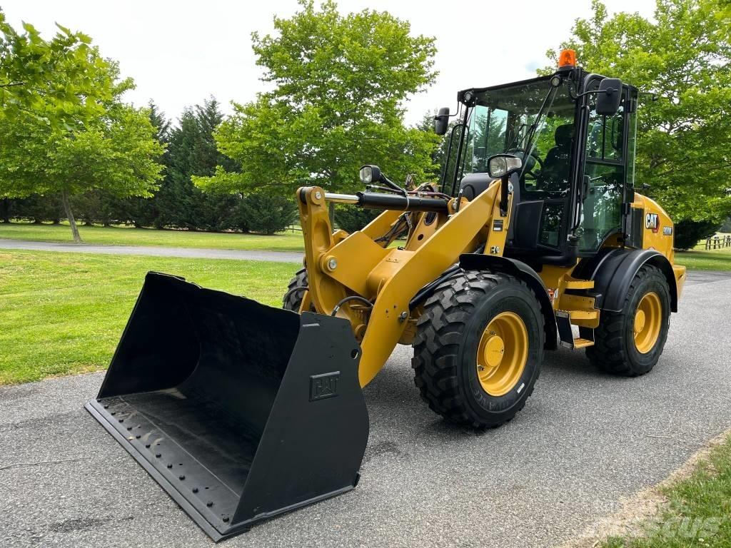 CAT 908M ホイールローダー・タイヤショベル