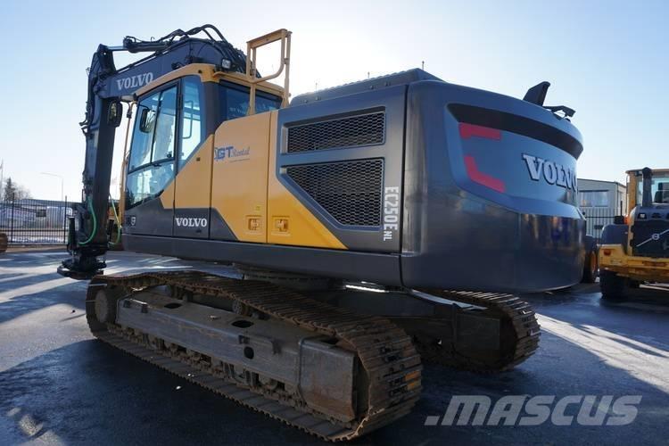 Volvo EC 250 E NL 大型油圧ショベル12t以上（パワーショベル・ユンボ）