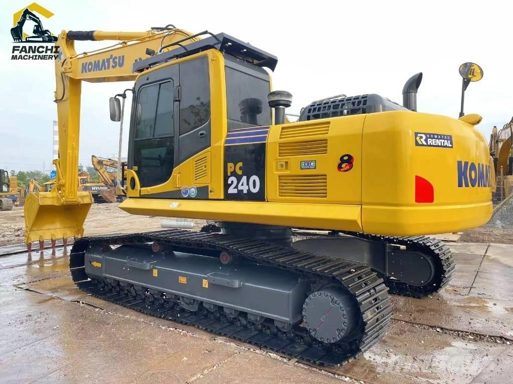 Komatsu PC240 大型油圧ショベル12t以上（パワーショベル・ユンボ）