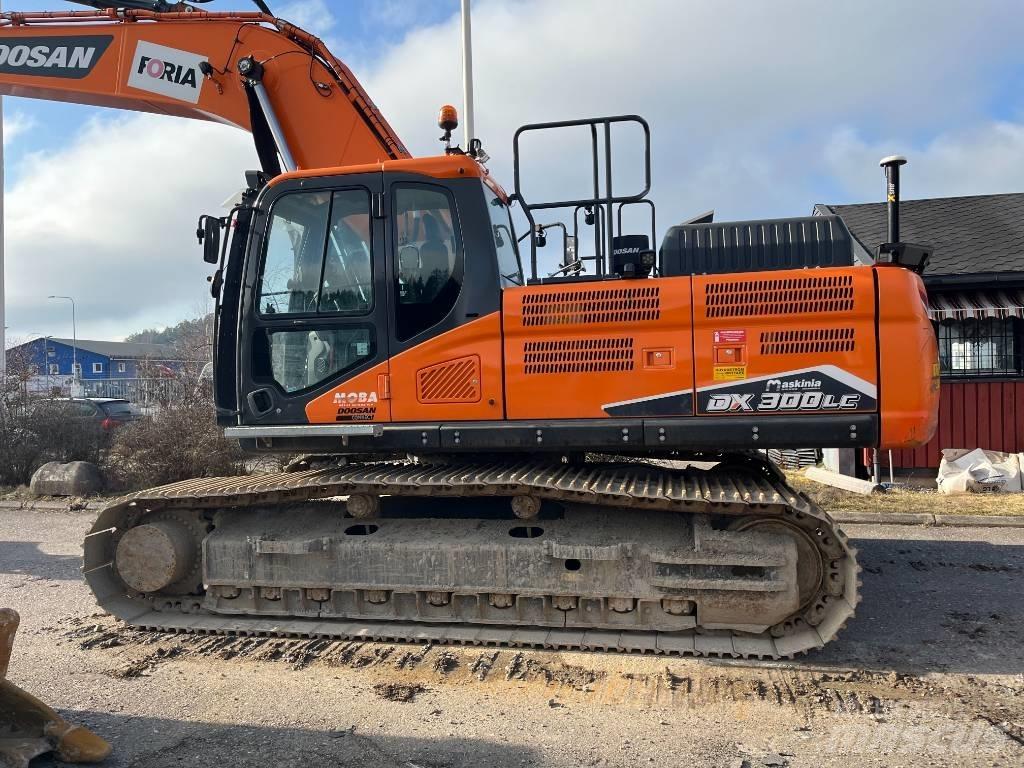 Doosan DX 300 LC-7 大型油圧ショベル12t以上（パワーショベル・ユンボ）