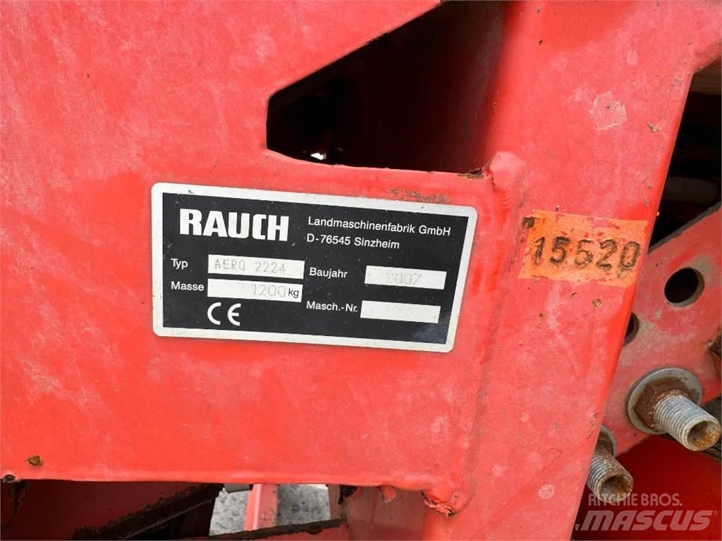 Rauch Aero 2224 ミネラル散布機