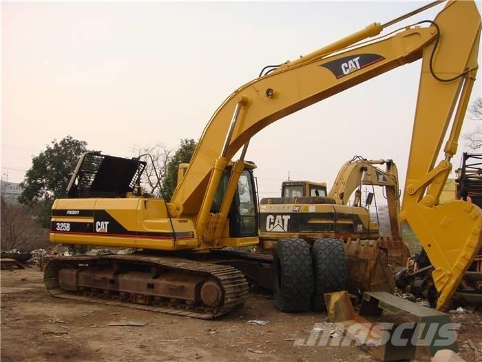 CAT 325 B 大型油圧ショベル12t以上（パワーショベル・ユンボ）