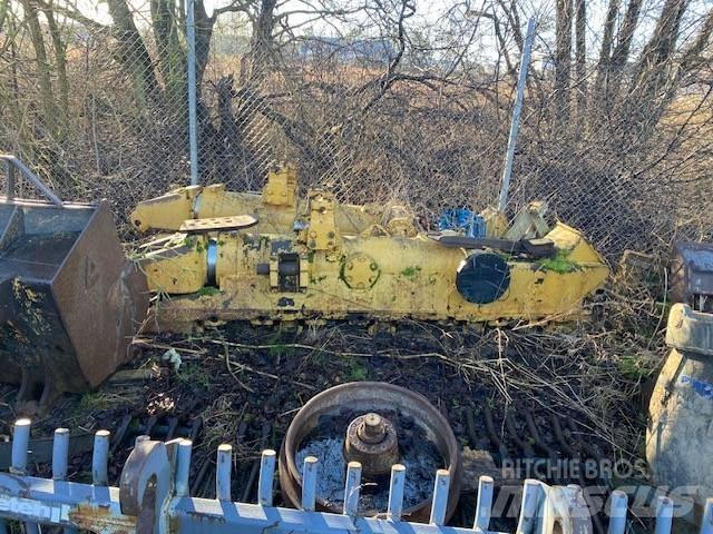 CAT D 8 T LGP シャーシ及びサスペンション