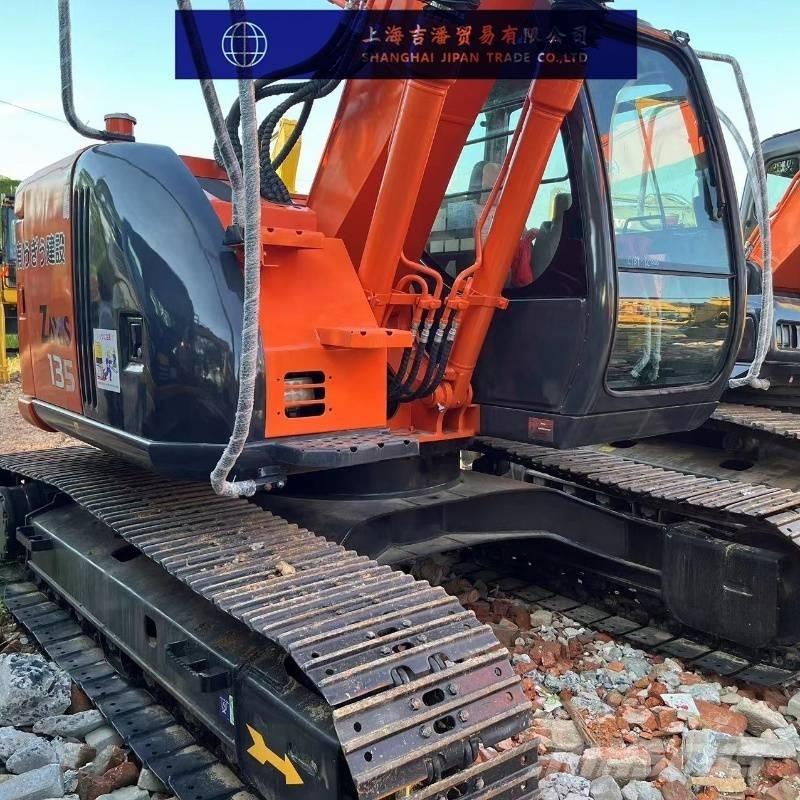 Hitachi ZX 135 大型油圧ショベル12t以上（パワーショベル・ユンボ）