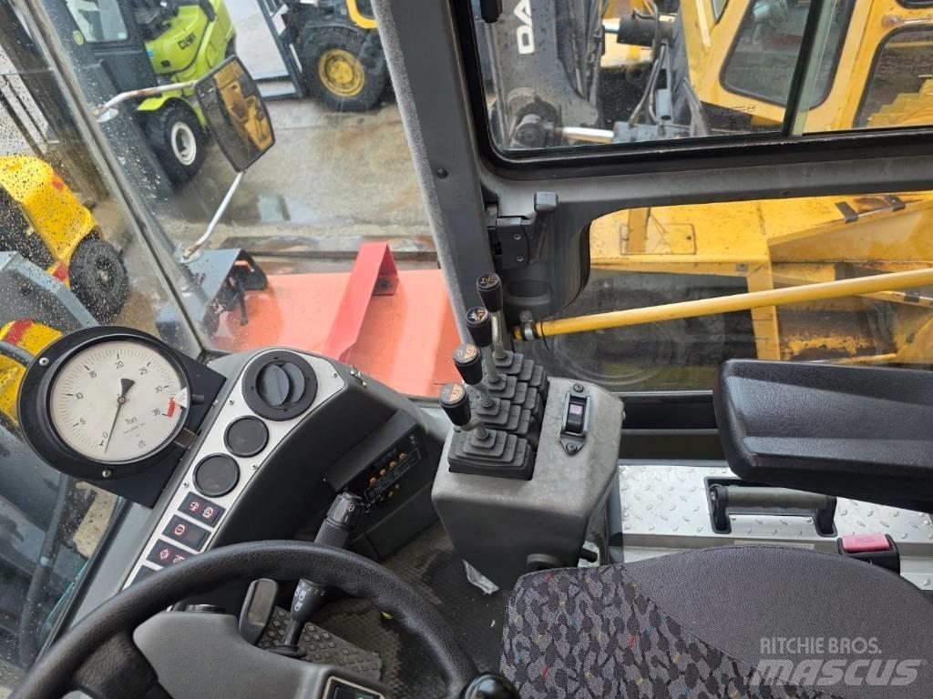 Kalmar DCD 320-12 ディーゼル・軽油