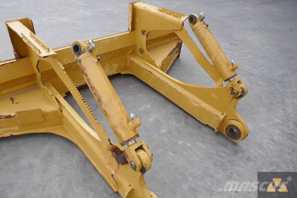 CAT Skidder blade ブレード