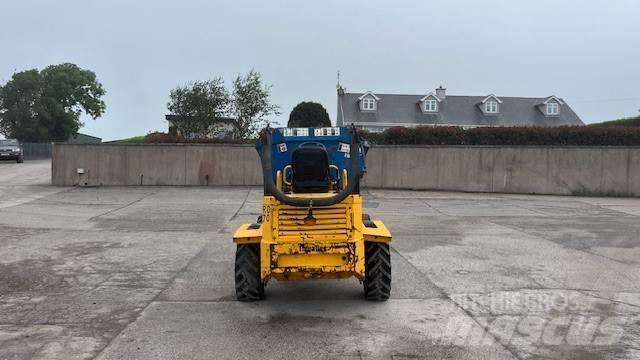 Thwaites 3 ton サイト　ダンプ