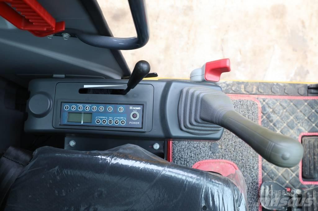 XCMG XE 55 DA 大型油圧ショベル12t以上（パワーショベル・ユンボ）