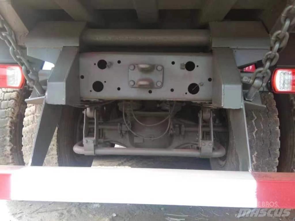Howo 6X4 ダンプ
