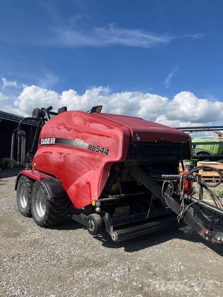 Case IH RB 544 ラウンドベーラー