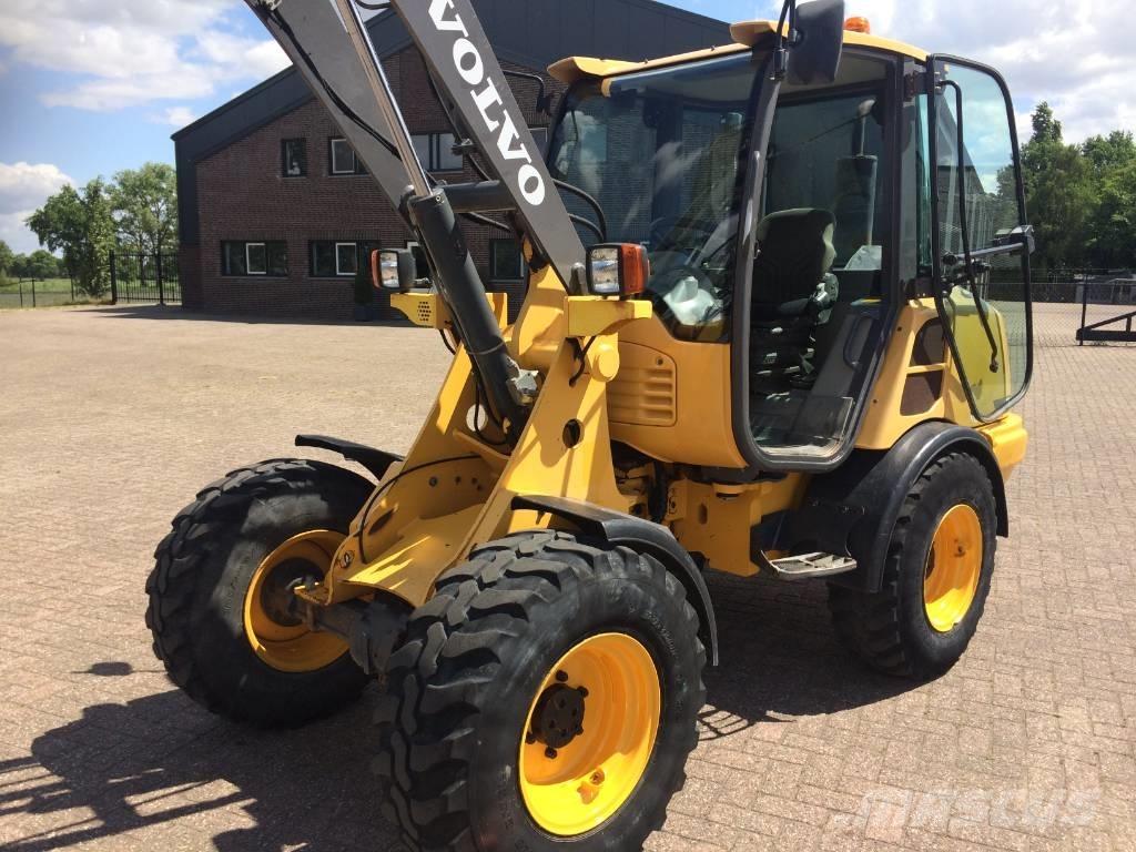 Volvo L 25 F ホイールローダー・タイヤショベル