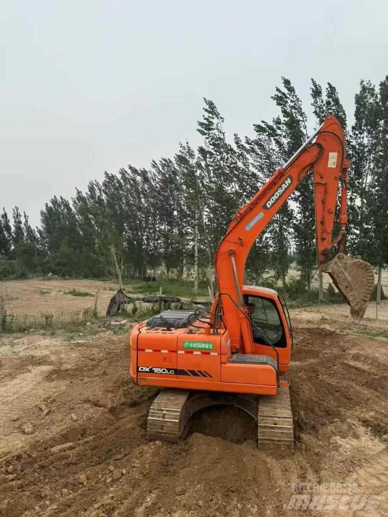 Doosan DX150LC 大型油圧ショベル12t以上（パワーショベル・ユンボ）