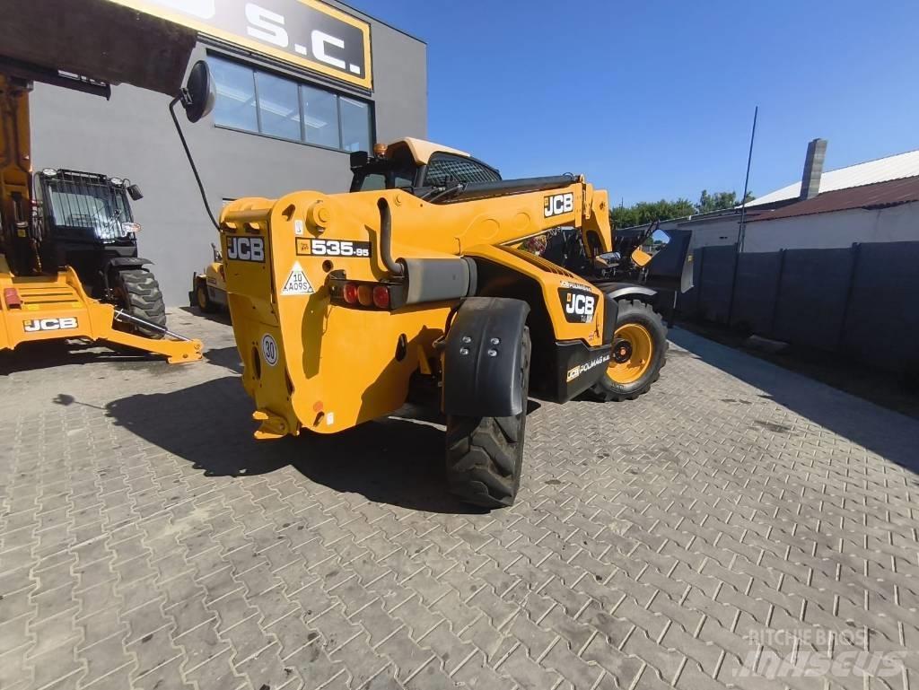 JCB 535-95 テレスコーピックハンドラー