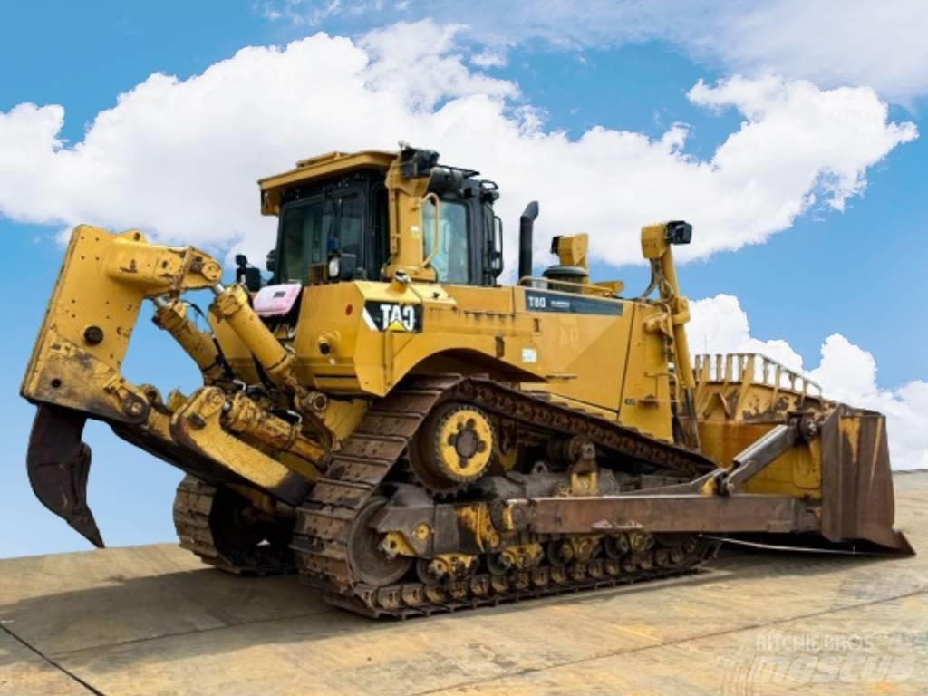 CAT D 8 T ブルドーザー