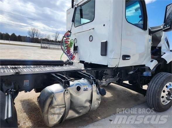 Peterbilt 579 中古トラクターヘッド | トレーラーヘッド