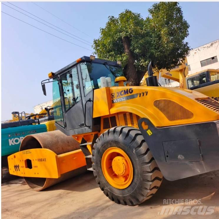 XCMG XS 203 J 振動ローラ
