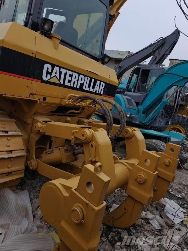 CAT D 6 G ブルドーザー