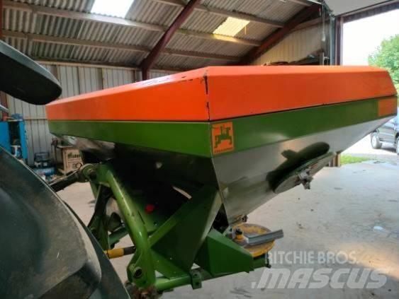 Amazone ZA-U 1501 肥料散布機