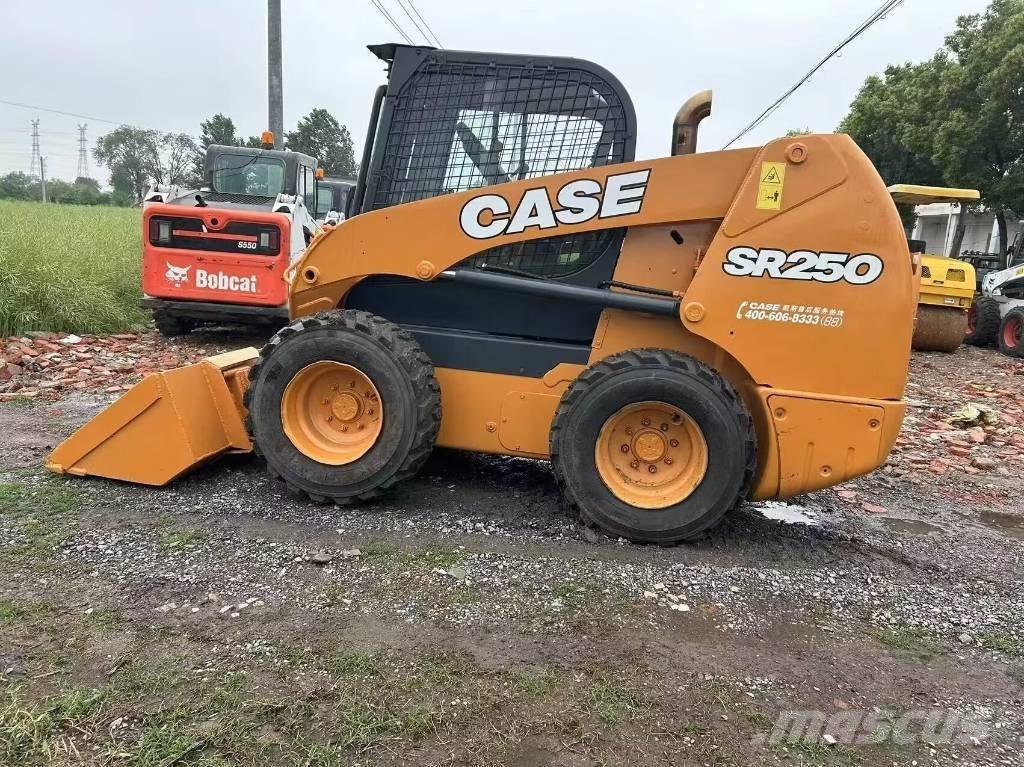 CASE SR 250 スキッドステアローダー