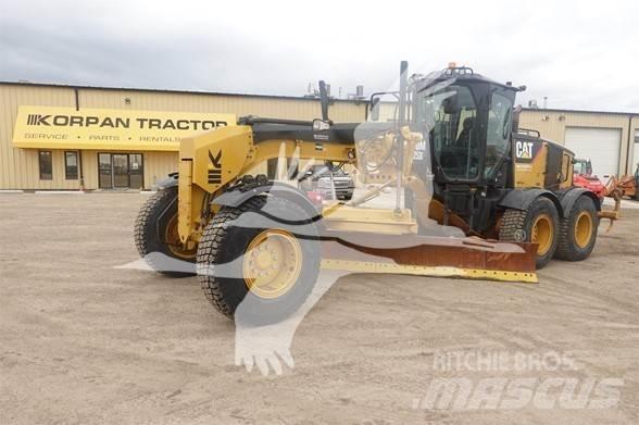 CAT 140M モーターグレーダー