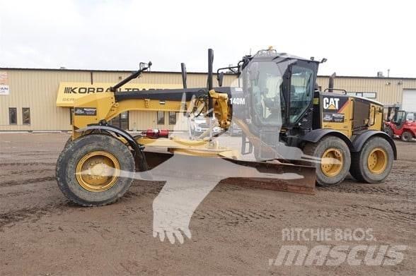 CAT 140M モーターグレーダー