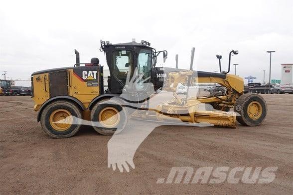 CAT 140M AWD モーターグレーダー