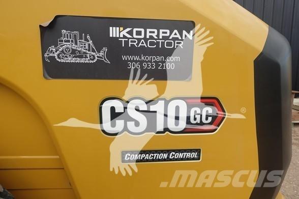 CAT CS10GC 振動ローラ