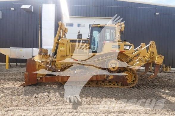 CAT D7R2 XR ブルドーザー
